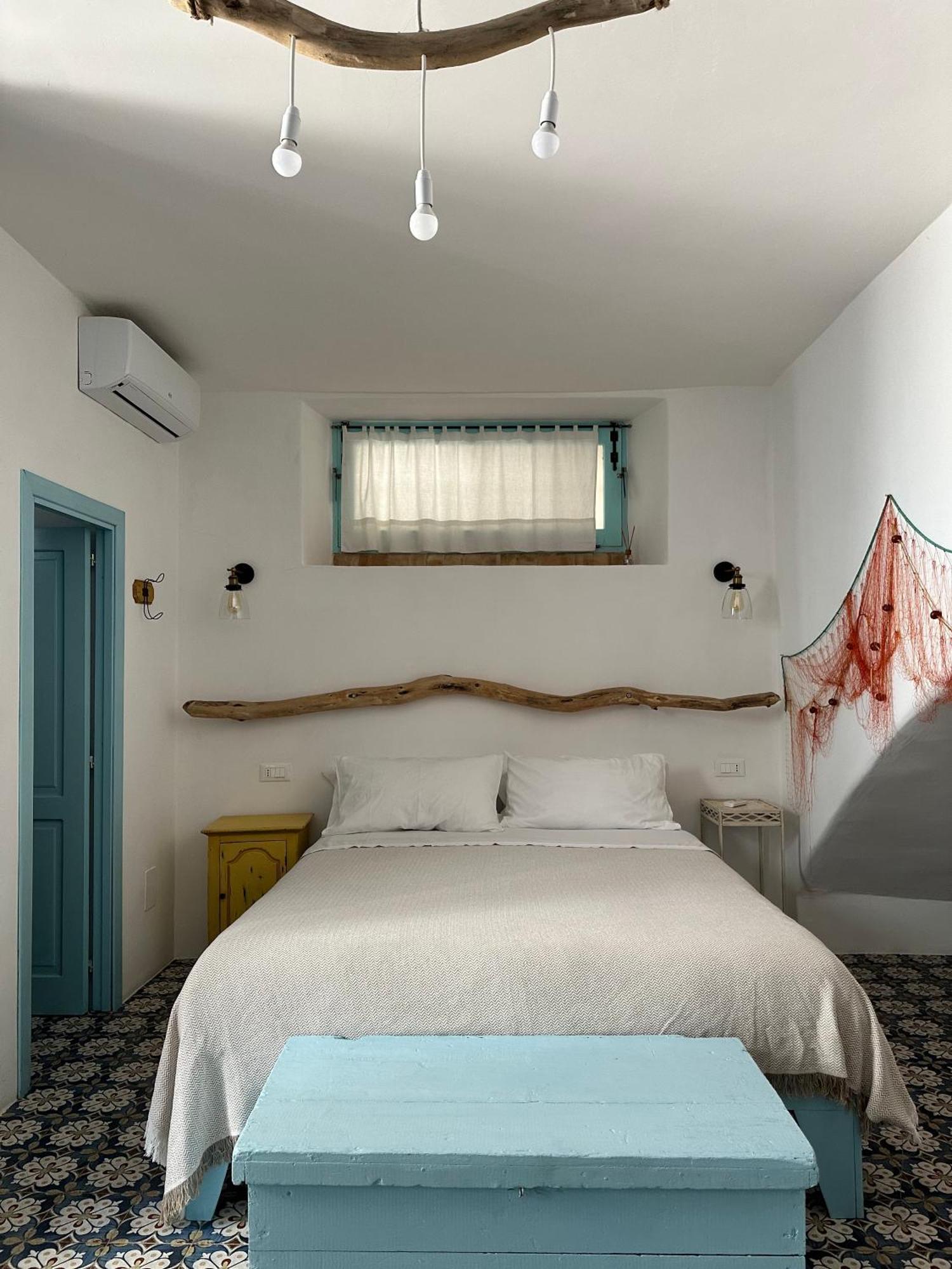 Antica Dimora Santa Marina Salina Bed & Breakfast Luaran gambar